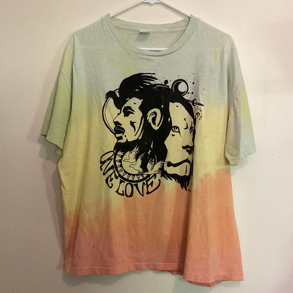 Bob Marley Tie Dye Rasta Lion Vintage 80s Art Graphic Tee Jamaica Yellow Orange